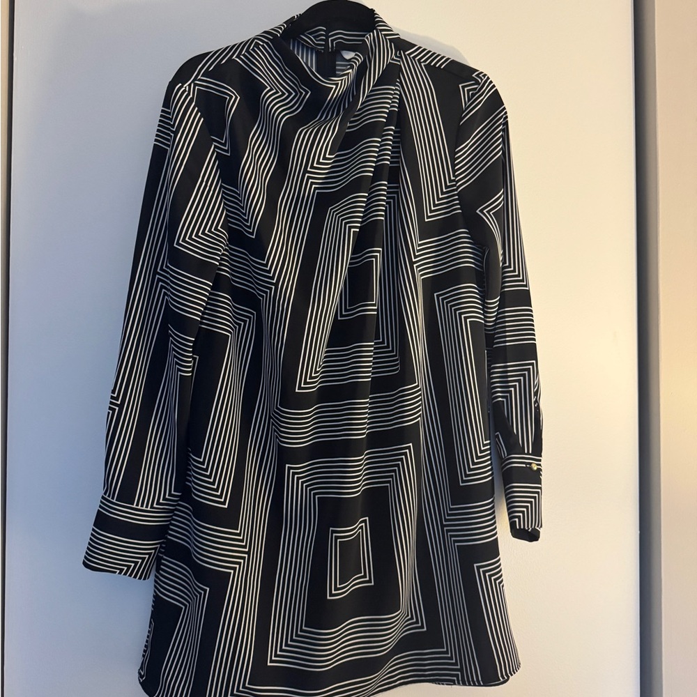 H&M Black and White Geometric Long Sleeve Dress Size Small - Picture 2 of 5